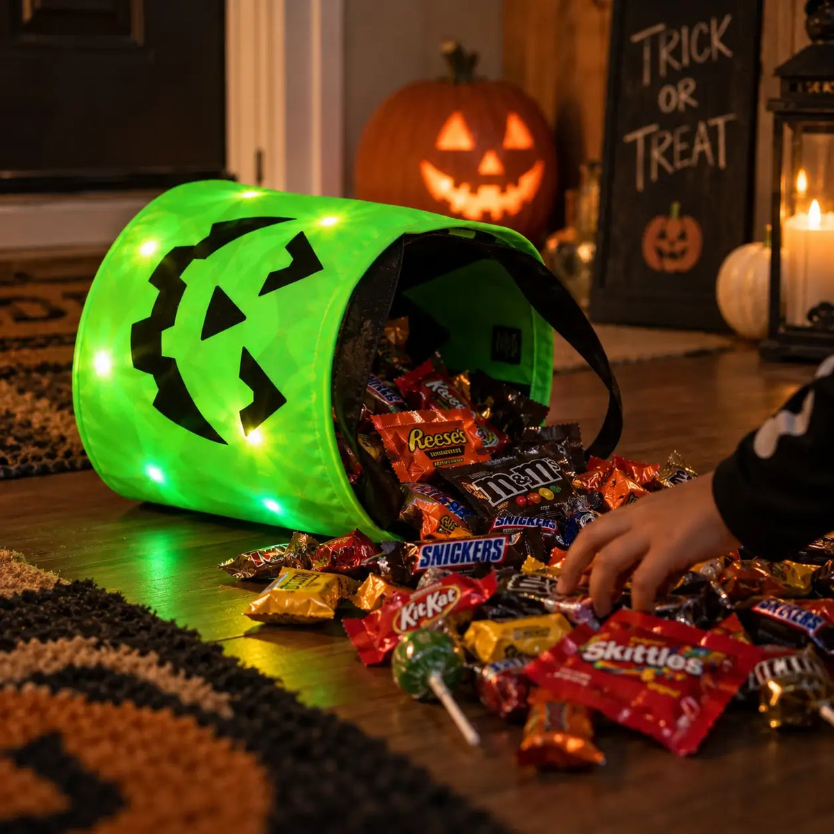 GlowGhoul™ Candy Bucket